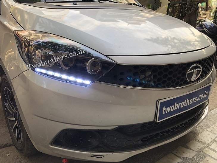 tiago-single-projector-headlights-with-matrix-drl0 (1)